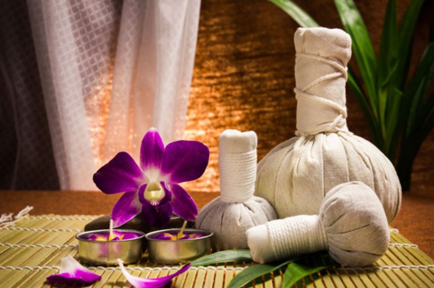 Abhyangam Therapy Image